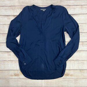 Vince Navy Blue Silk Blouse Size 8 Long Sleeve Pullover V-Neck Button Cuff Top